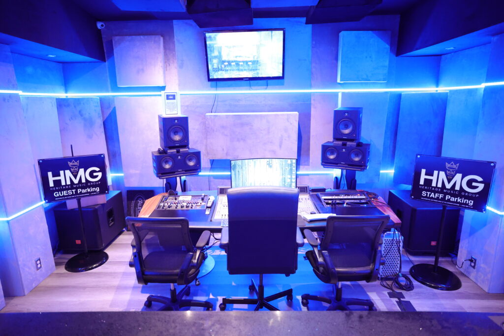 Reginald Thomas Room at HMG Studios
